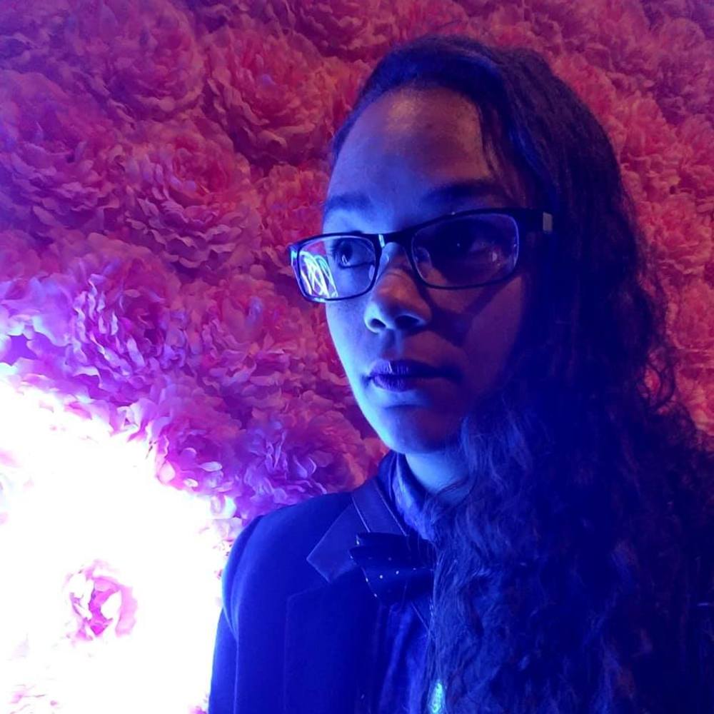 Meet your Posher, Kayla